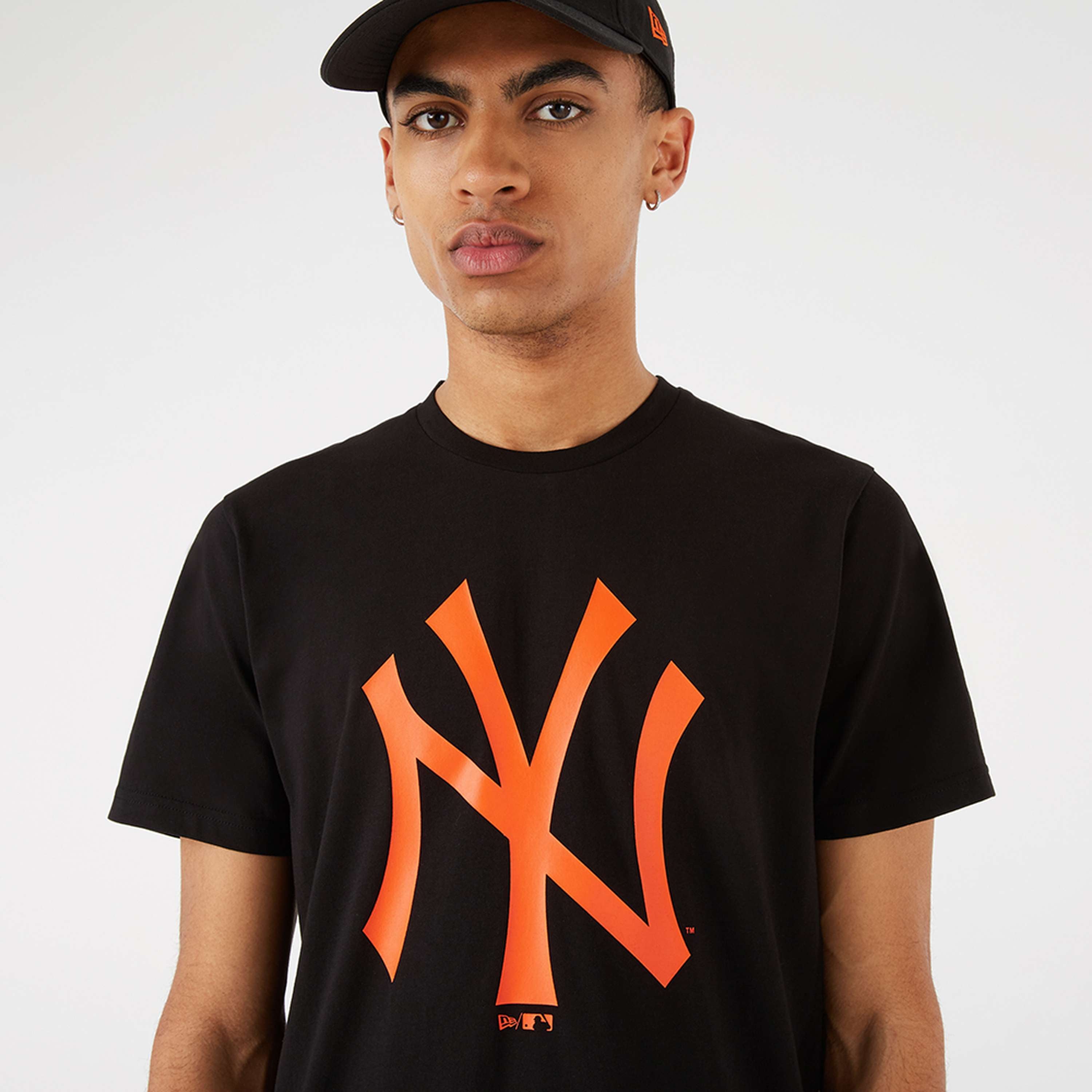 New Era - MLB New York Yankees Seasonal Team Logo T-Shirt - Schwarz