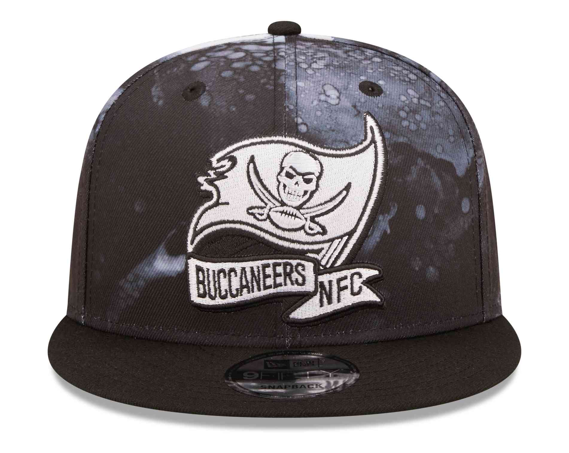 New Era - NFL Tampa Bay Buccaneers 2022 Sideline Ink 9Fifty Snapback Cap