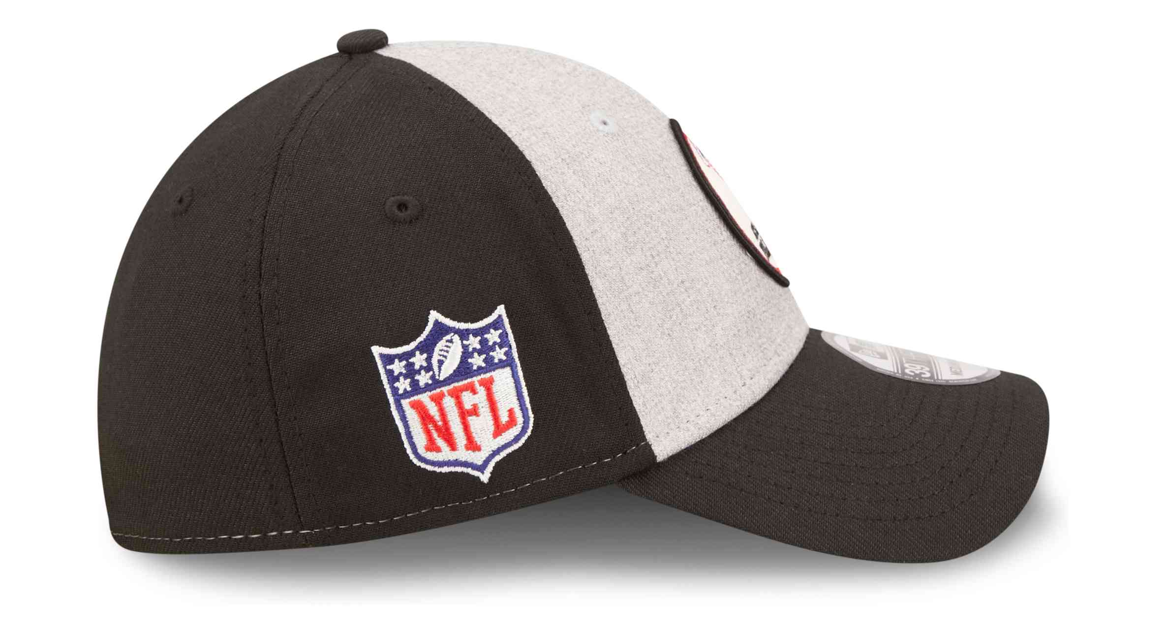 New Era - NFL Atlanta Falcons 2022 Sideline Historic 39Thirty Stretch Cap