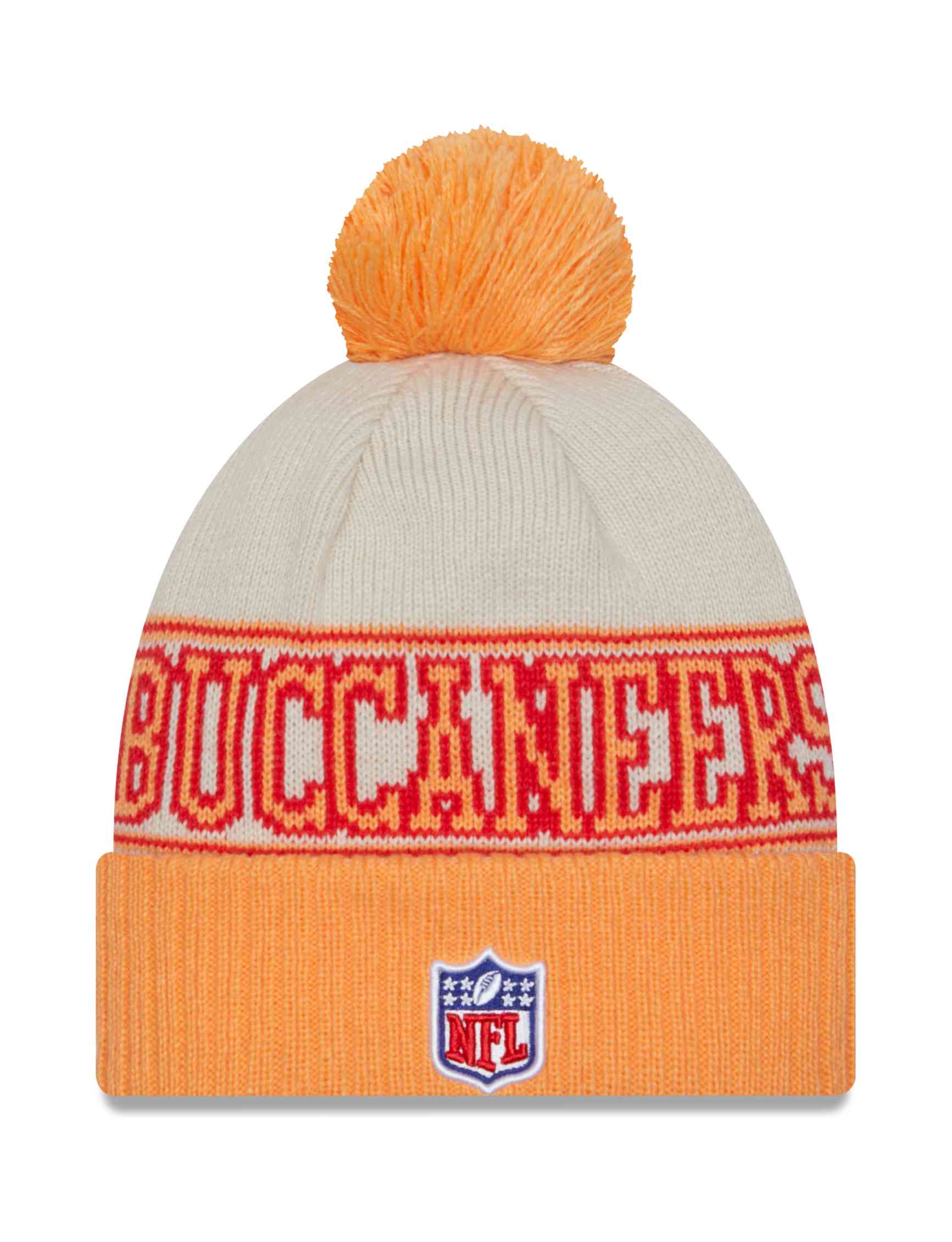 New Era - NFL Tampa Bay Buccaneers 2023 Sideline Historic Knit Bobble Beanie