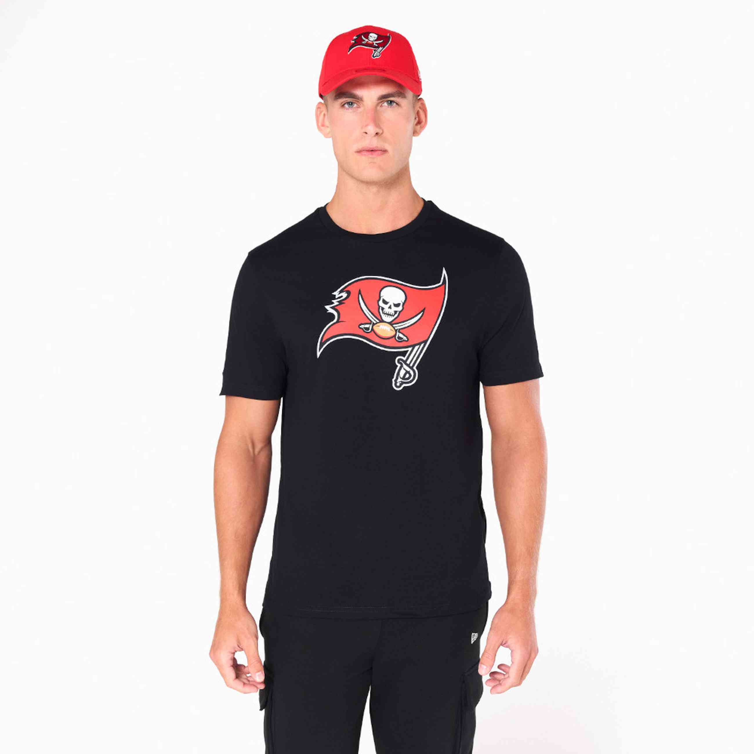 New Era - NFL Tampa Bay Buccaneers Logo T-Shirt