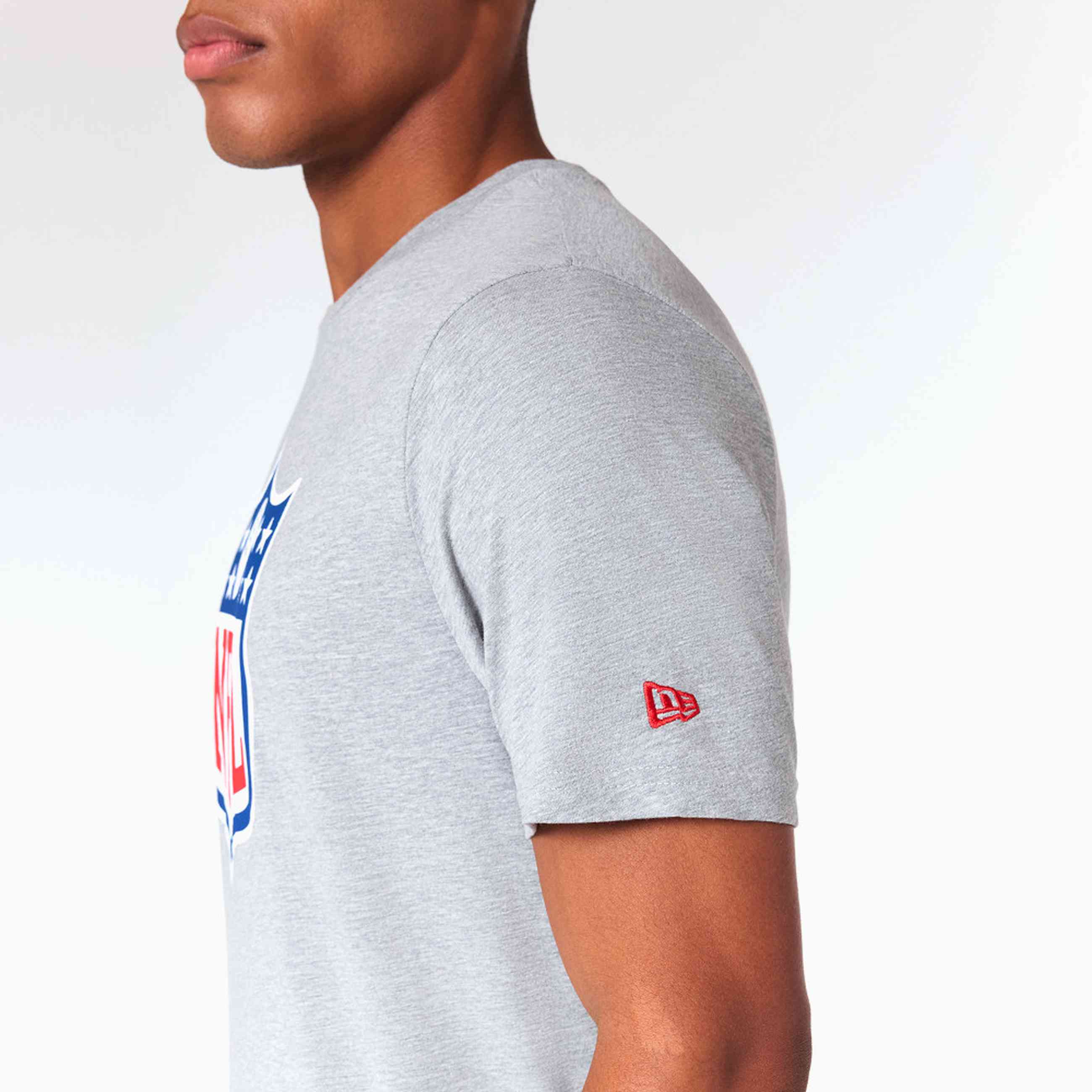 New Era - NFL Shield Logo T-Shirt